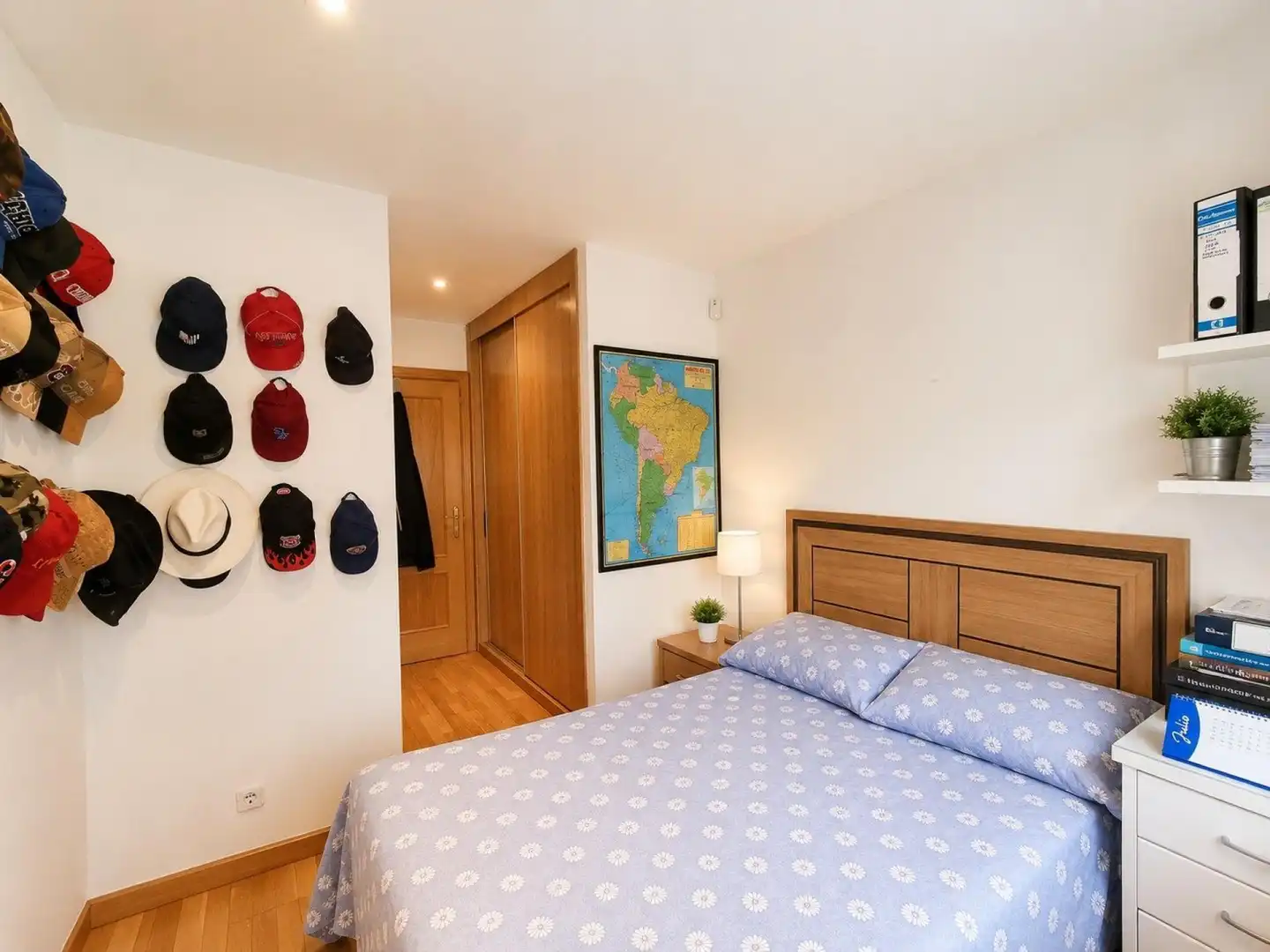 Habitación de Piso en venta en Majadahonda con Calefacción, Terraza y Piscina comunitaria