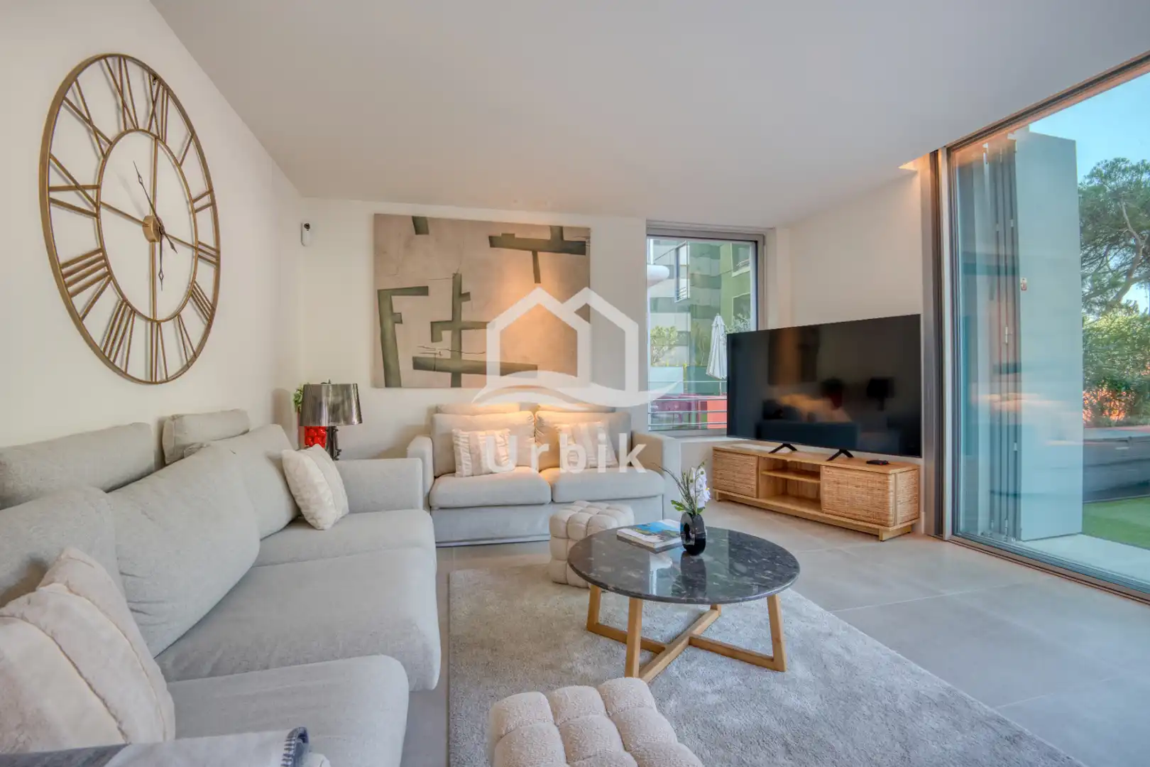 Sala de estar de Piso en venta en Castell d'Aro, Platja d'Aro i s'Agaró con Aire acondicionado, Jardín privado y Terraza