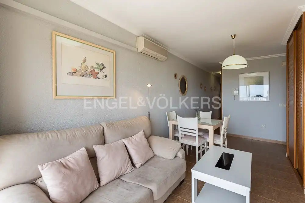 Wohnzimmer von Wohnung zur Miete in La Pobla de Farnals mit Klimaanlage, Heizung und Privatgarten