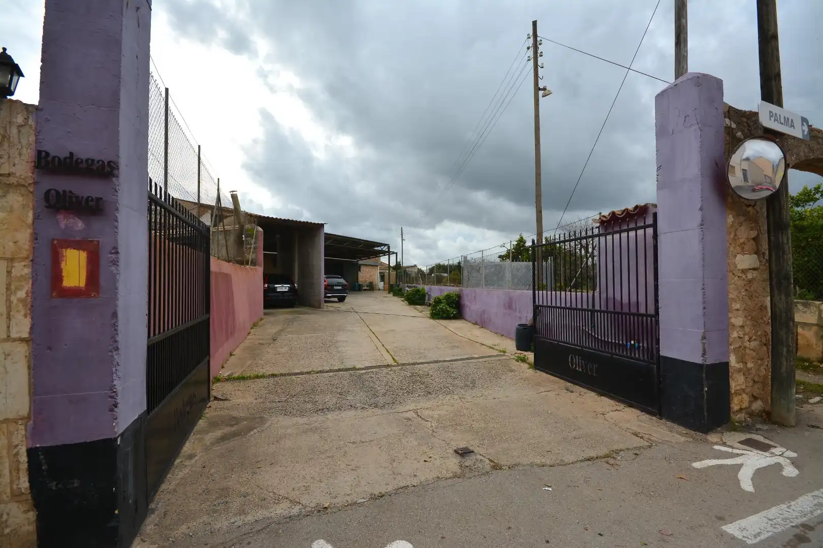 Parking of Industrial buildings for sale in Binissalem