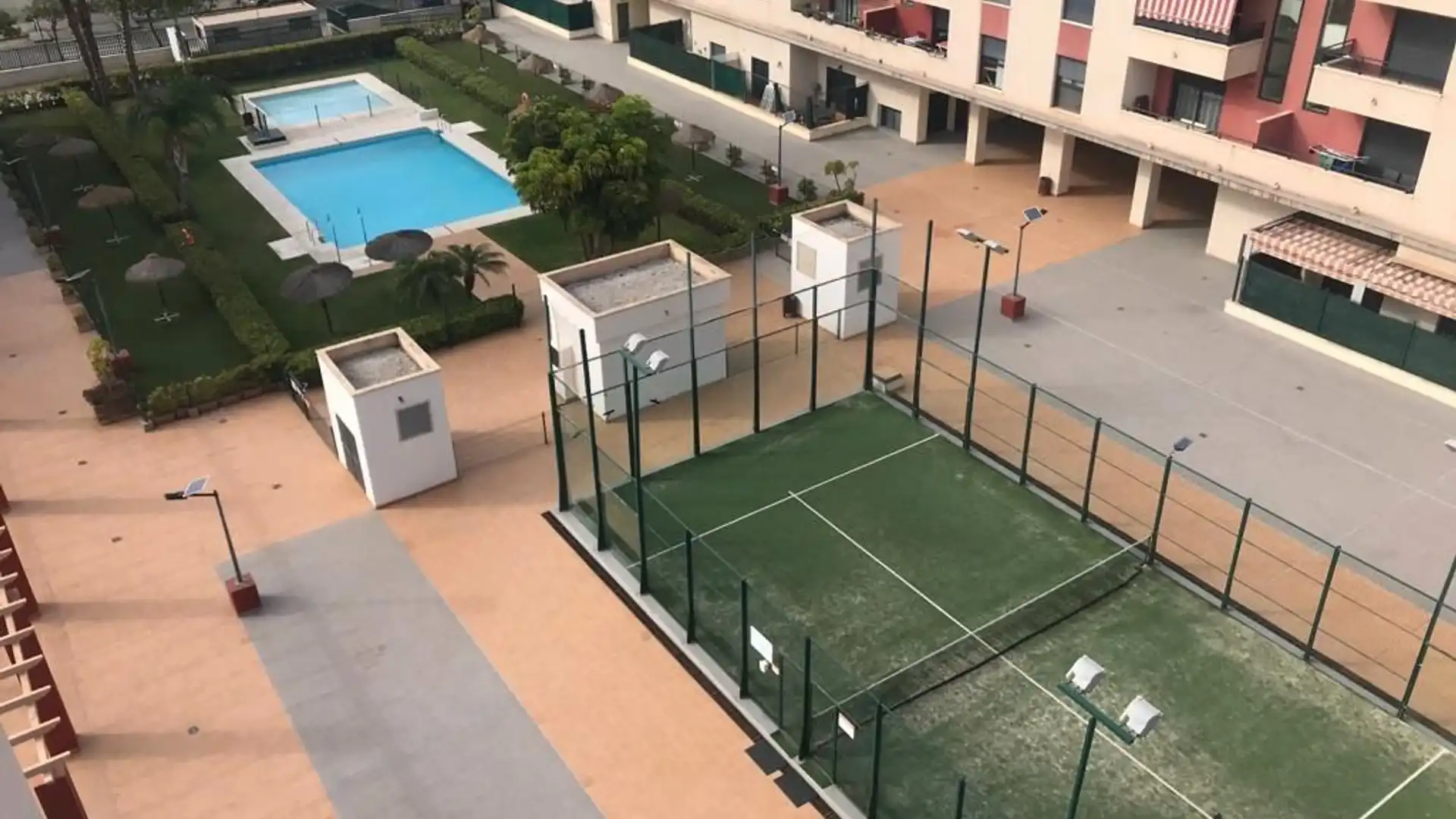 Swimming pool of Flat for sale in Vélez-Málaga  with Air Conditioner, Heating and Furnished