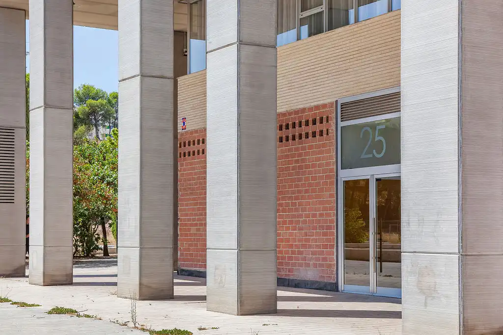 Vista exterior de Local en venta en Zaragoza
