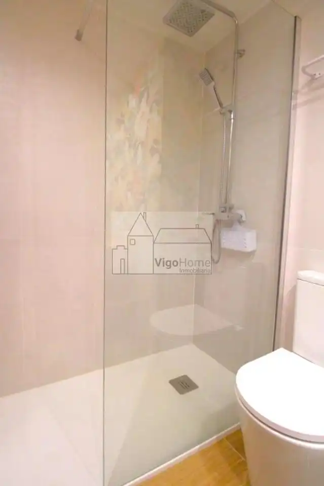 Appartamento con terrazza in affitto a Areal, imagen 12