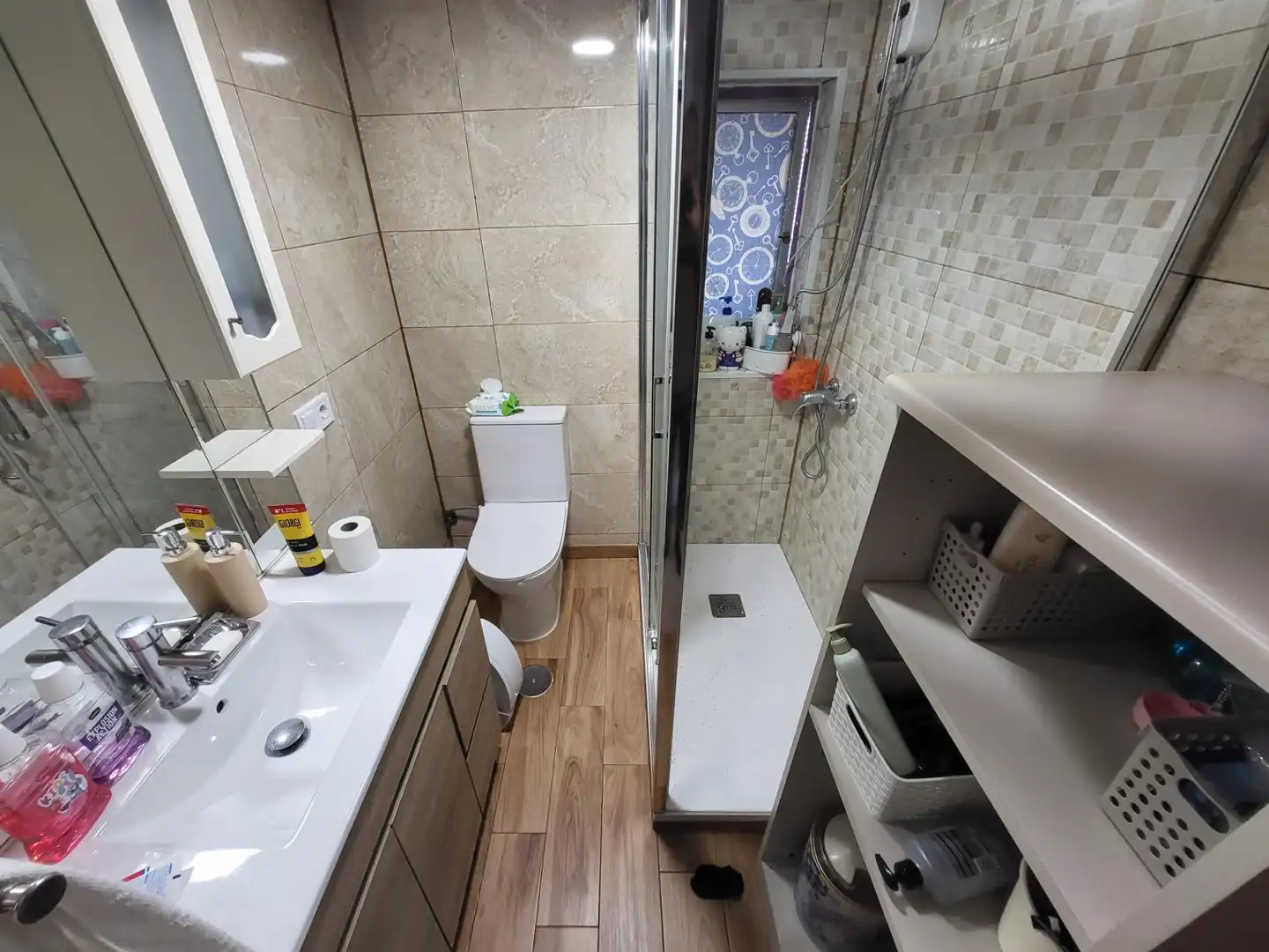 Badezimmer von Wohnung zum Verkauf in Madrid mit Heizung, Terrasse und Balkon