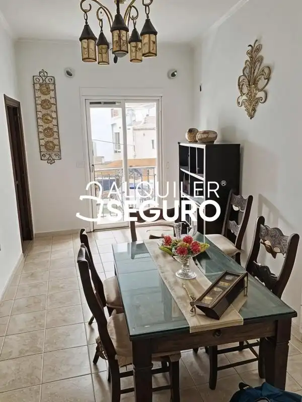 Detached house to rent in Molinos