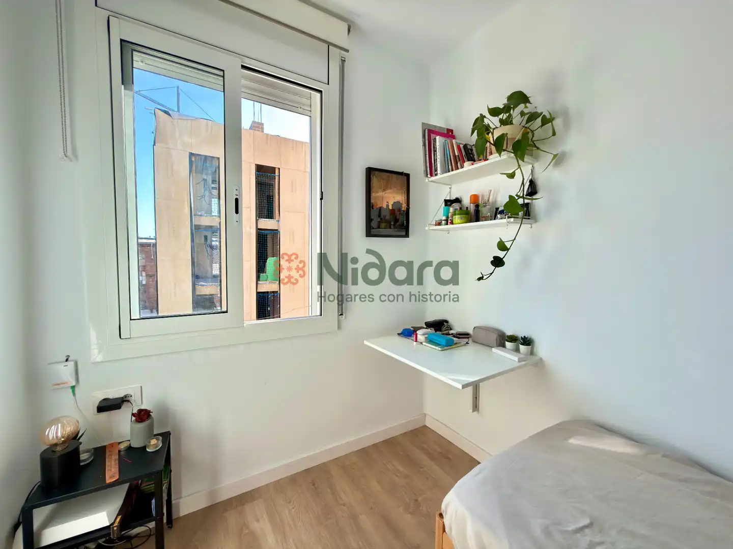Bedroom of Flat for sale in Barcelona  with Air Conditioner, Heating and Parquet flooring