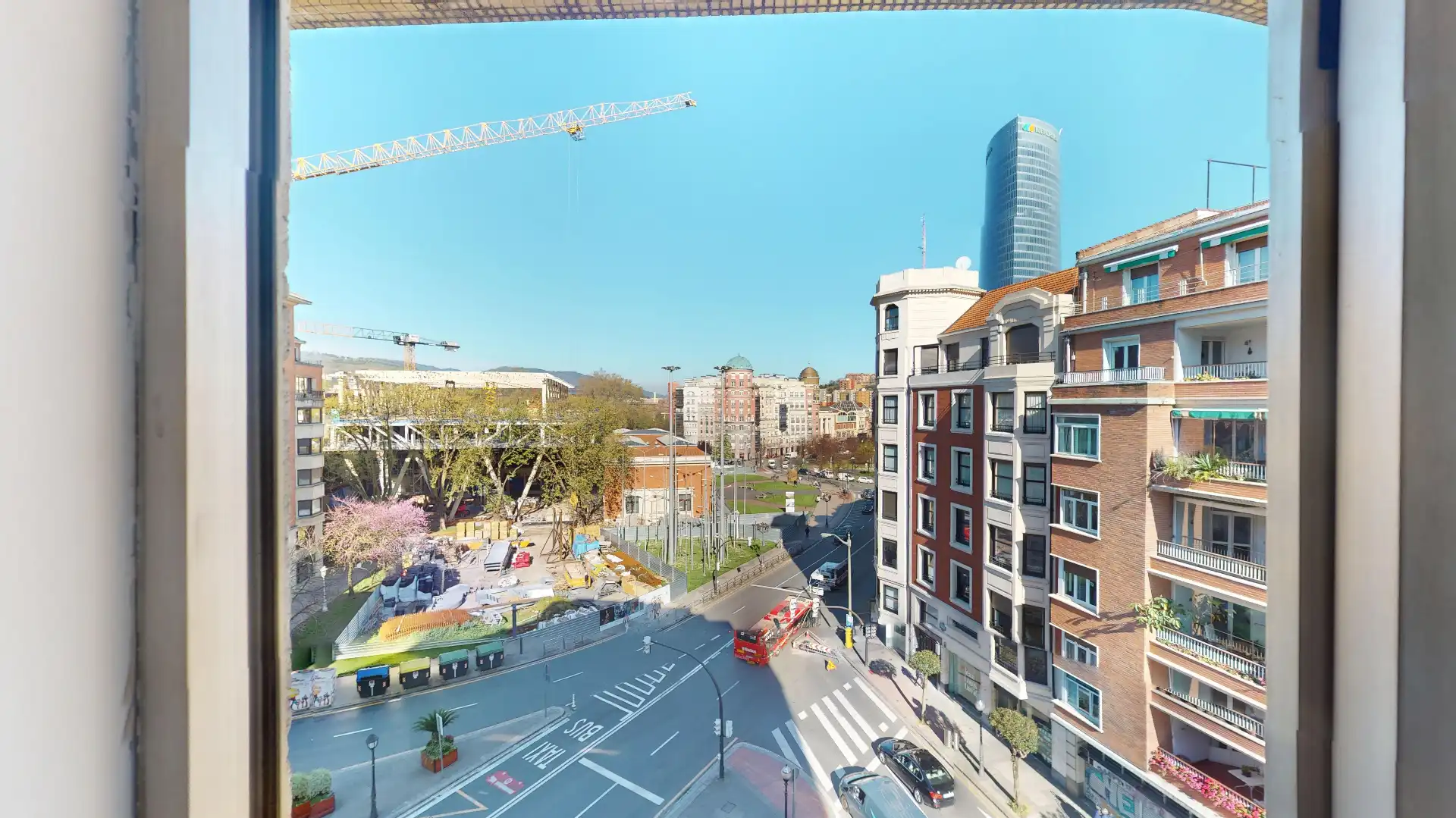 Vista exterior de Piso de alquiler en Bilbao  con Calefacción