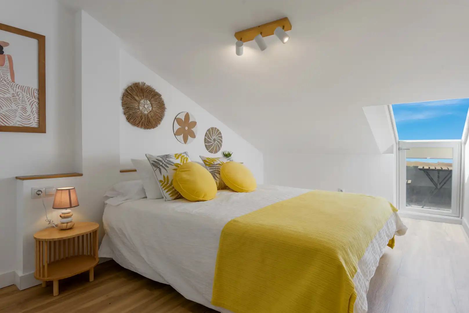 Habitación de Dúplex en venta en Ojén con Aire acondicionado, Terraza y Trastero