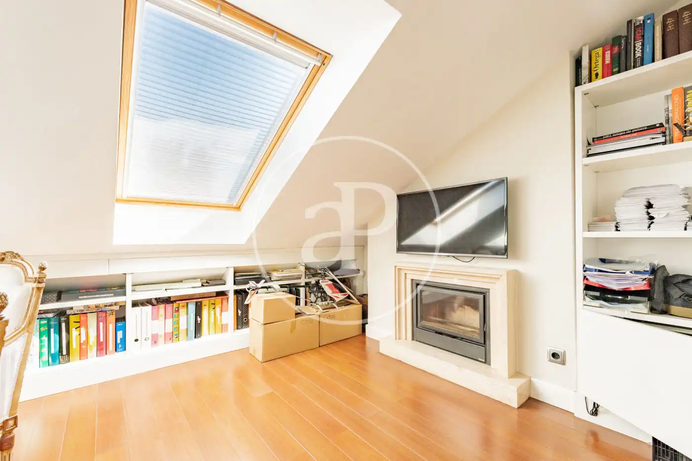 Living room of Detached homes for sale in La Moraleja  with Air Conditioner, Heating and Private garden