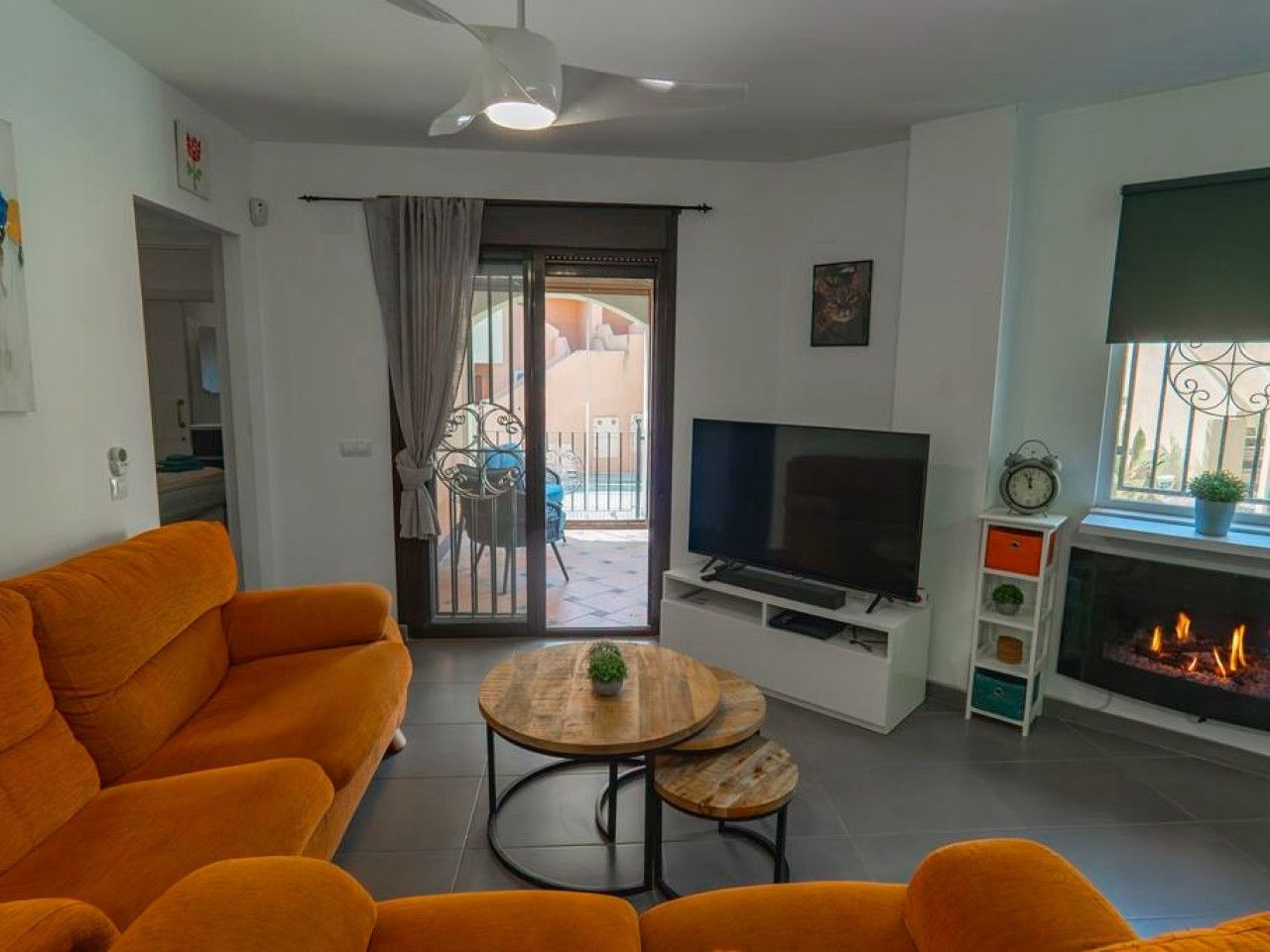 Sala d'estar de Pis en venda en Torrevieja amb Aire condicionat, Calefacció i Jardí privat