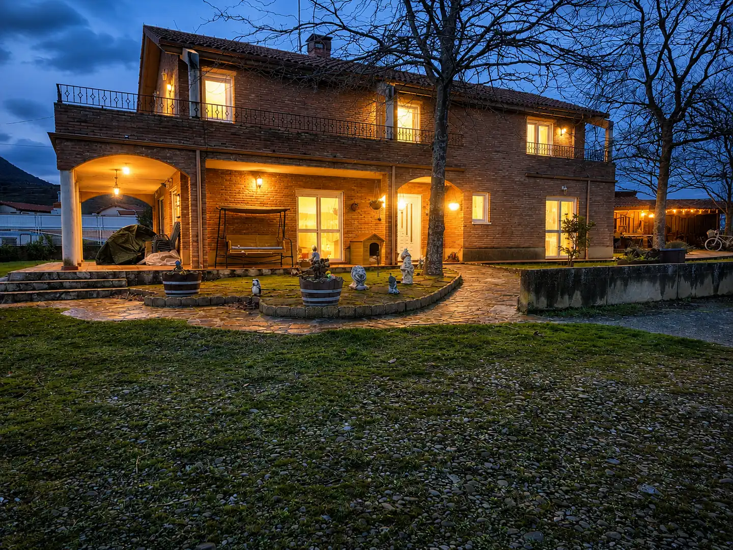 Außenansicht von Haus oder Chalet zum Verkauf in Clavijo mit Heizung, Privatgarten und Terrasse