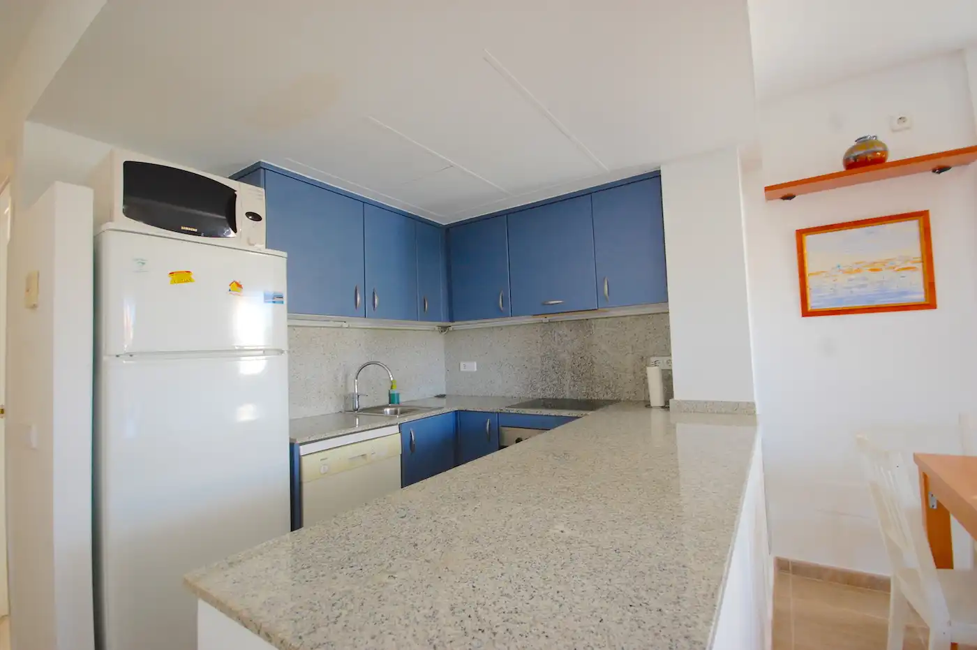 Cocina de Casa adosada en venta en L'Escala con Aire acondicionado, Calefacción y Jardín privado
