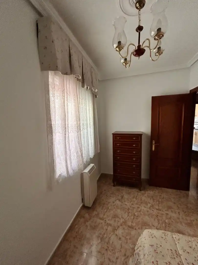 Bedroom of Flat for sale in Aldea del Cano  with Heating, Terrace and Furnished