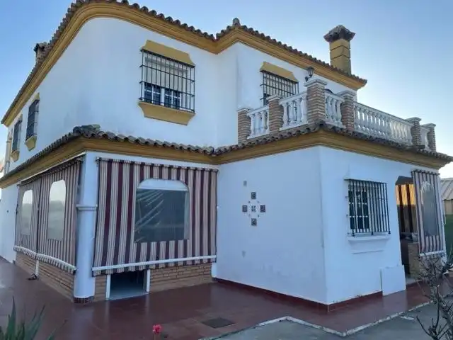 Casa o xalet en venda a Las Lagunas - Campano