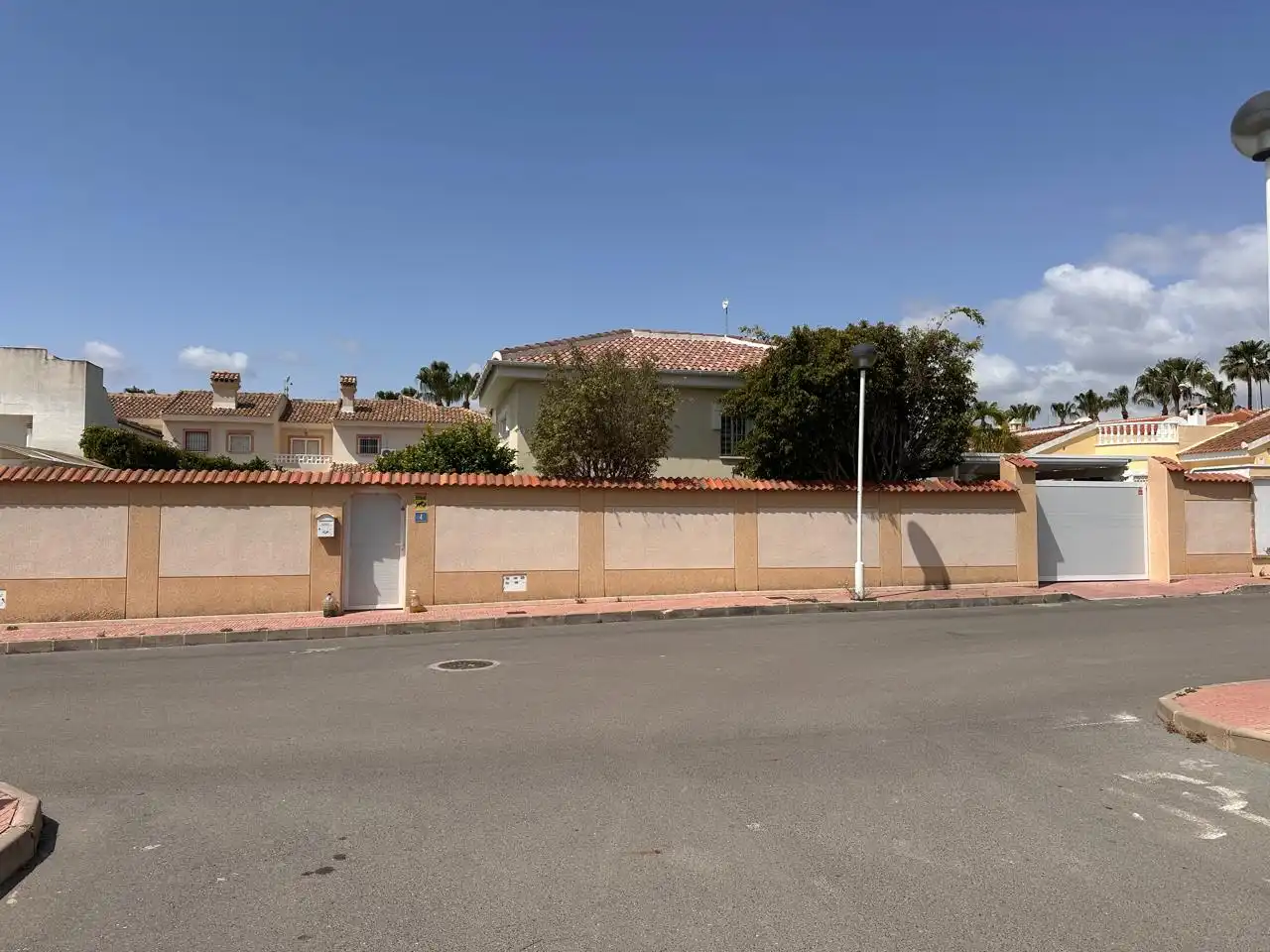 Vista exterior de Casa o chalet en venta en Rojales con Aire acondicionado, Jardín privado y Terraza