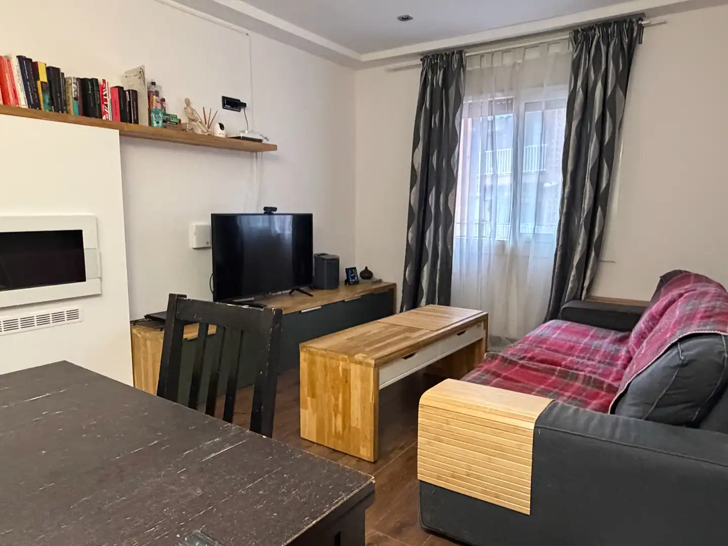 Wohnzimmer von Wohnung zum Verkauf in Badalona mit Klimaanlage, Heizung und Parkett