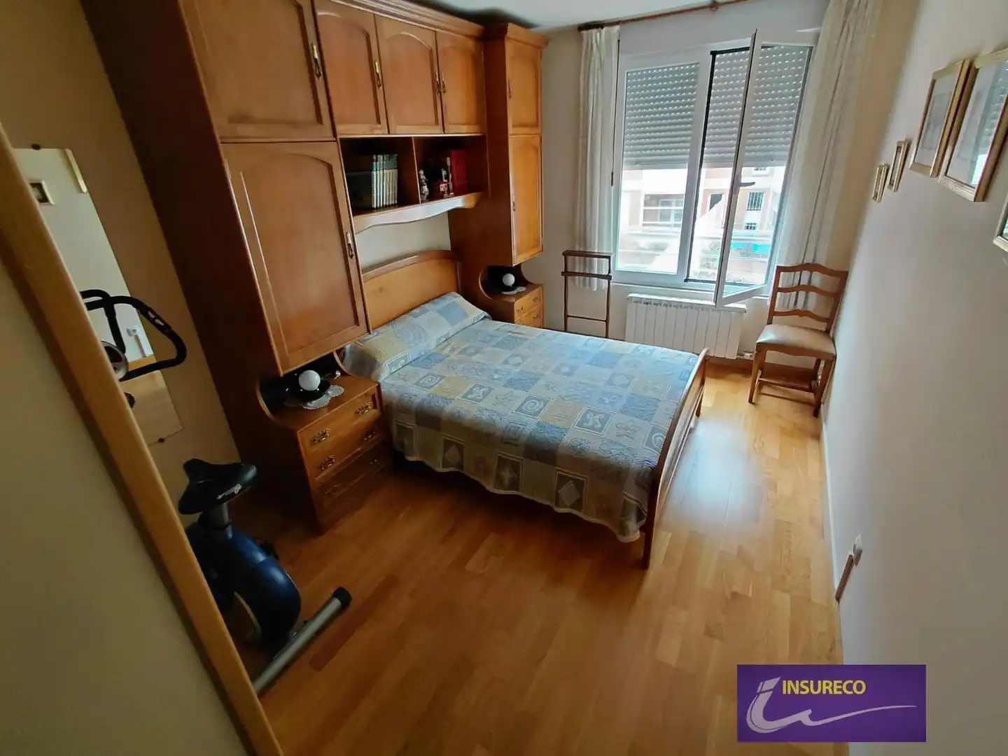 Habitación de Piso en venta en León Capital  con Calefacción, Parquet y Terraza