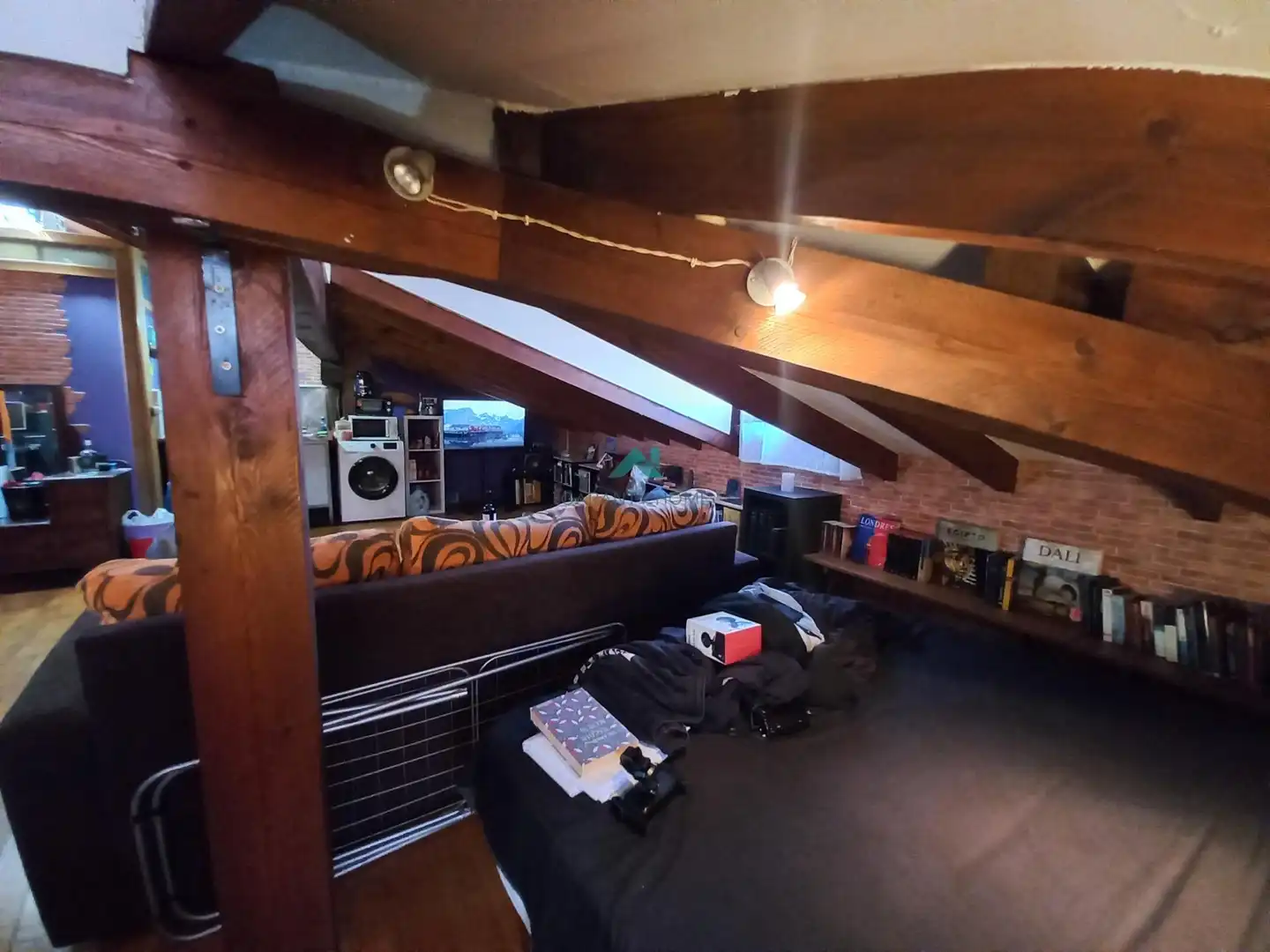 Attic for rent in Laredo