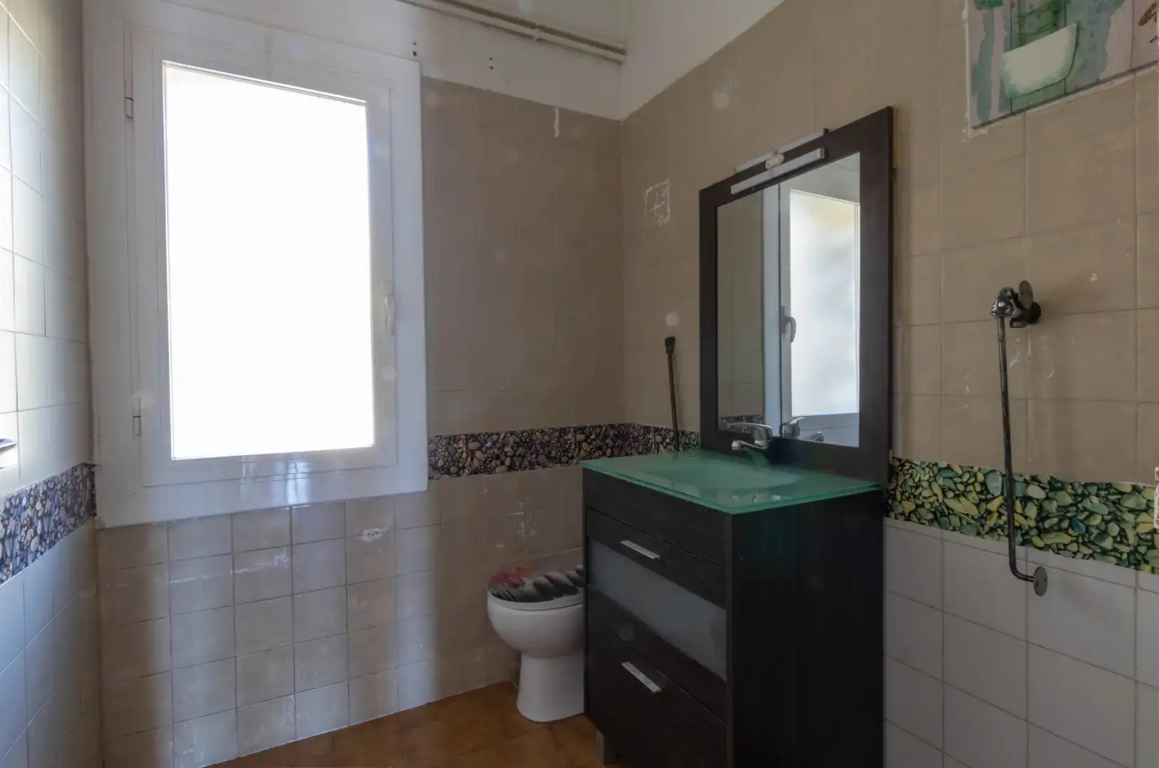 Bany de Casa o xalet en venda en Sant Cebrià de Vallalta amb Calefacció, Jardí privat i Terrassa