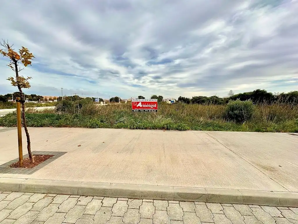 Terreno residencial en venta en Maó ciutat, imagen 2