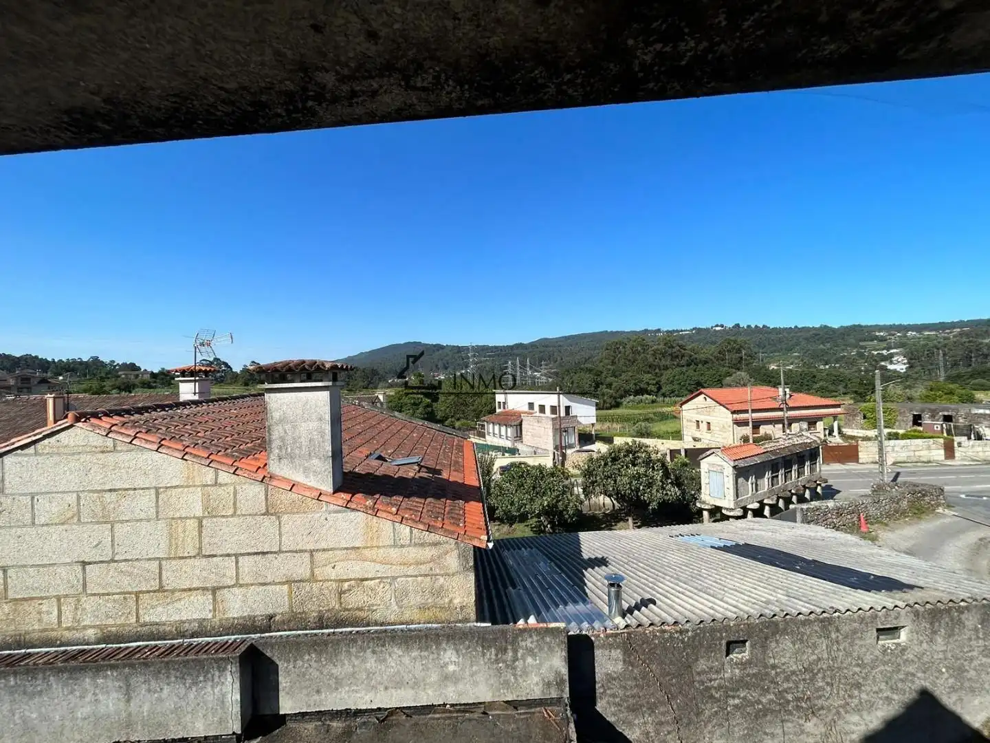 Vista exterior de Casa o xalet en venda en Vilaboa amb Jardí privat