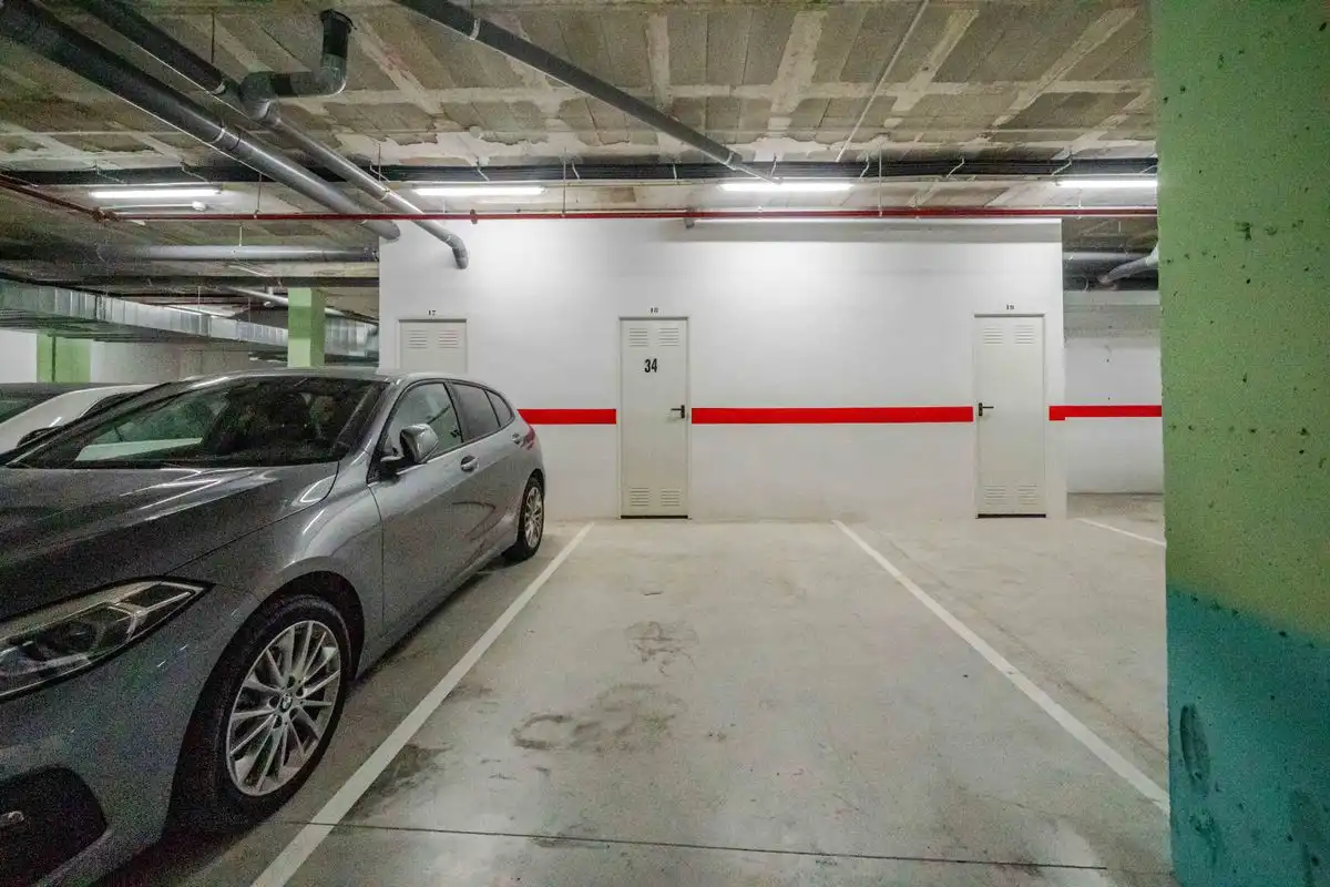 Aparcament de Dúplex en venda en Guardamar del Segura amb Aire condicionat, Calefacció i Jardí privat