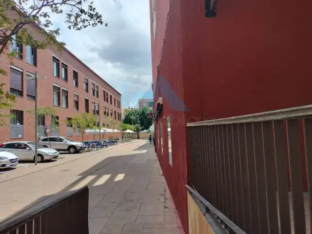 Gewerbefläche zur Miete in Travesía San Julián 2, imagen 5