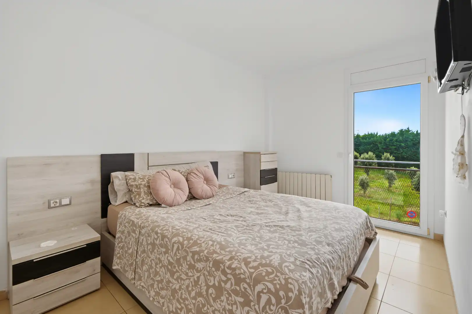 Flat for sale in Plaça dels Països Catalans, Vilobí d'Onyar