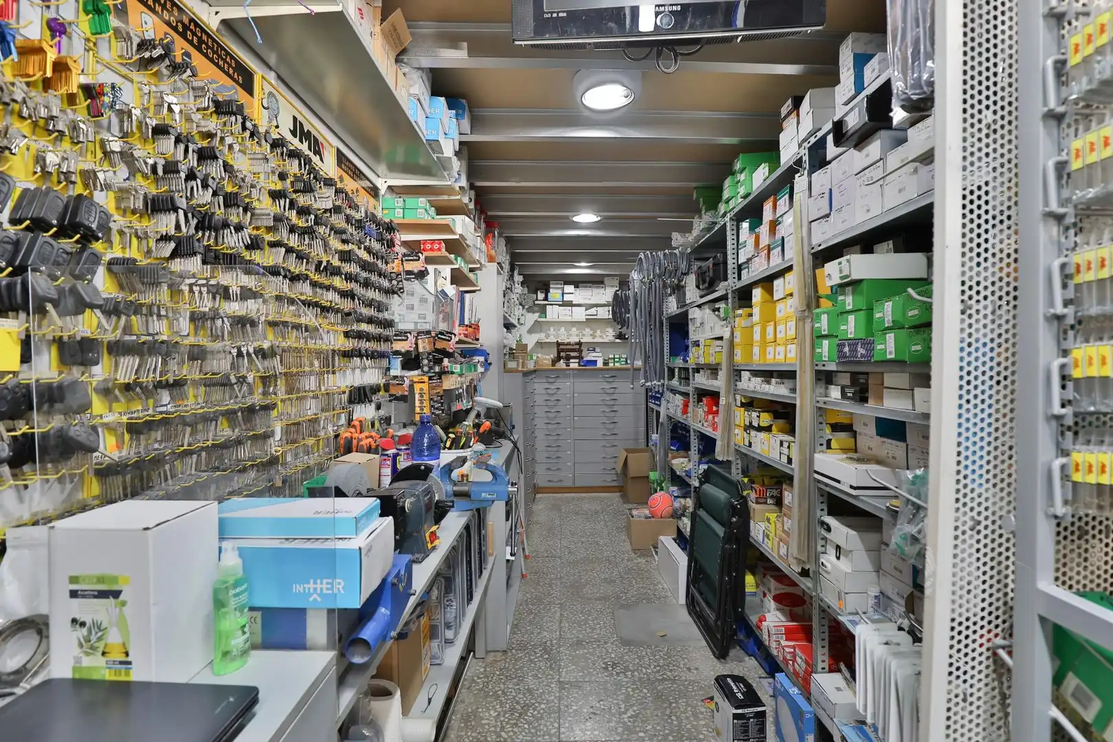 Local en venta en Carboneras