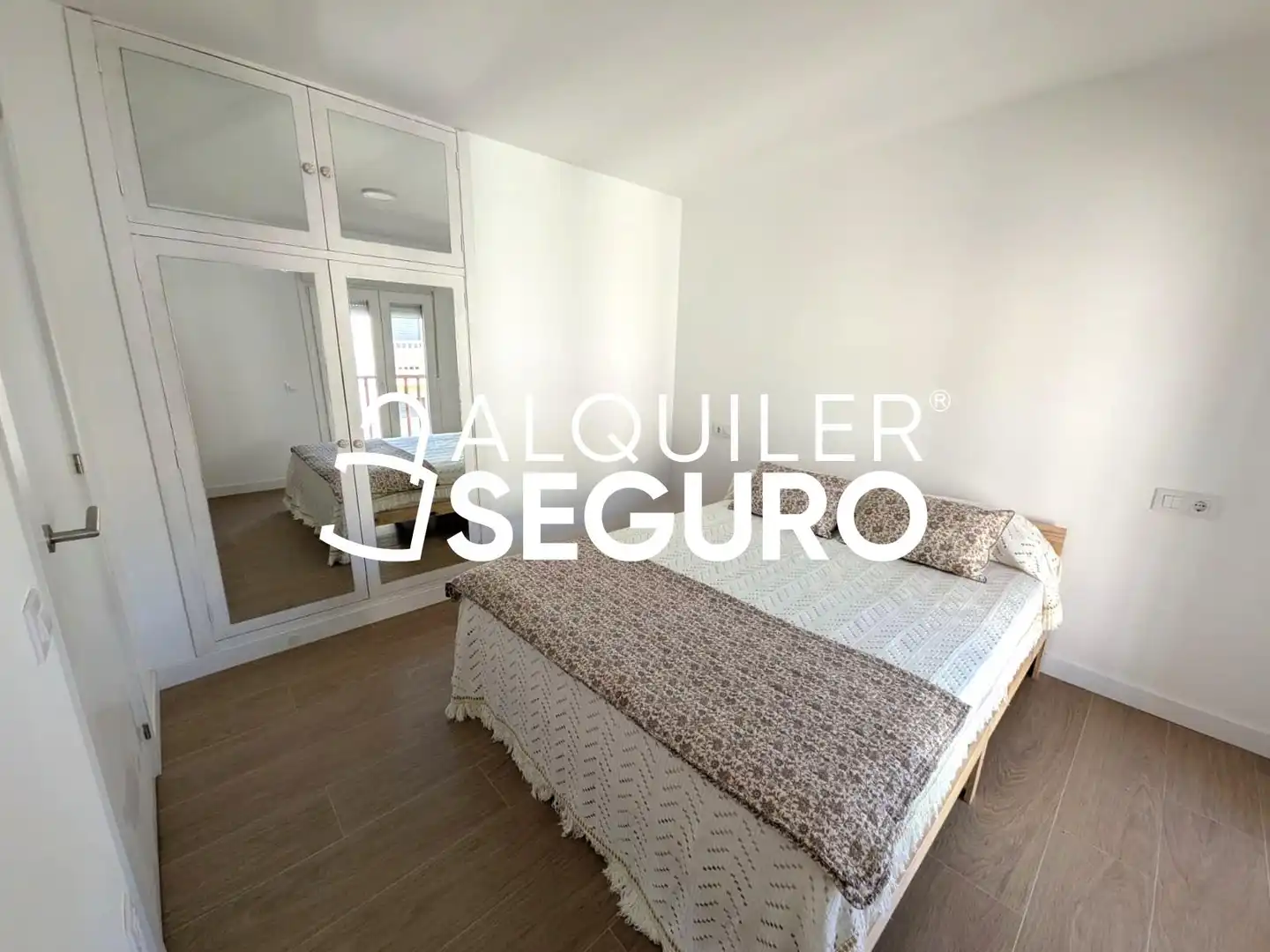 Schlafzimmer von Wohnung zur Miete in Chinchón mit Klimaanlage, Heizung und Terrasse