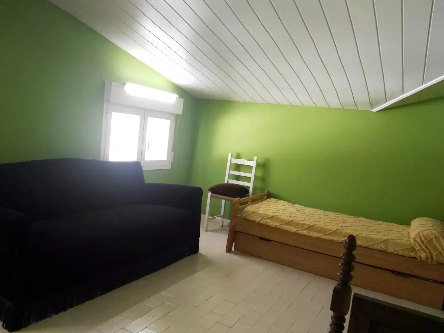 Bedroom of Houses for sale in Valle de Sedano  with Heating, Private garden and Parquet flooring