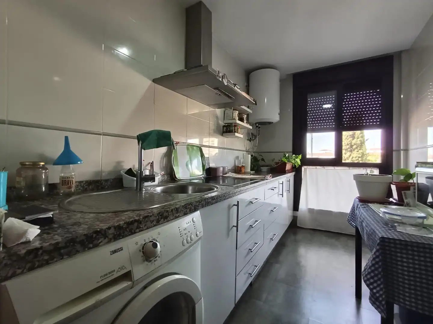 Kitchen of Flat for sale in Córdoba  with Air Conditioner, Heating and Furnished