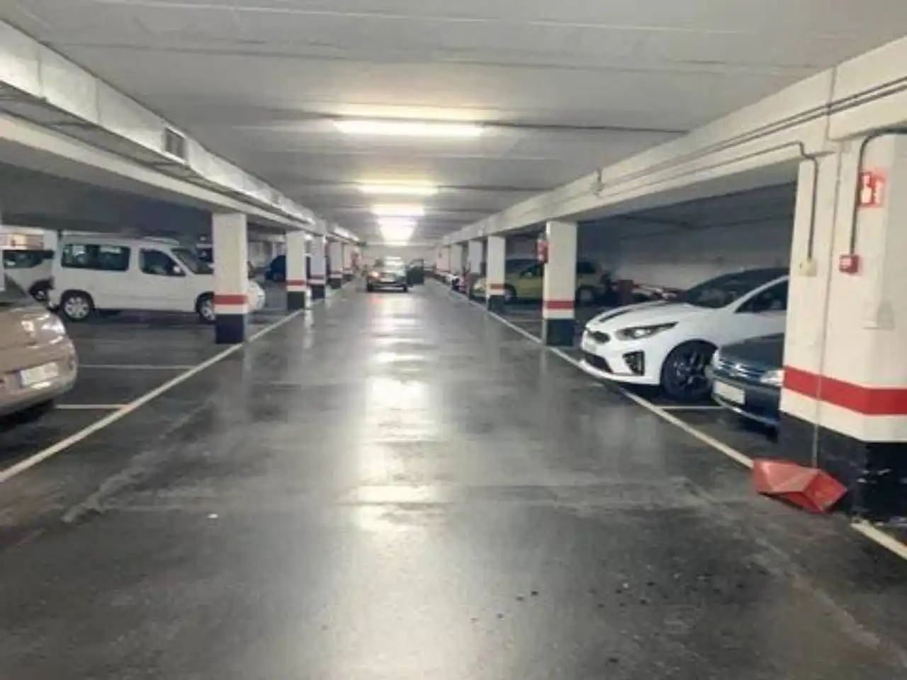 Parcheggio in vendita a Calle Plaza Ikea Barri, 1, imagen 2