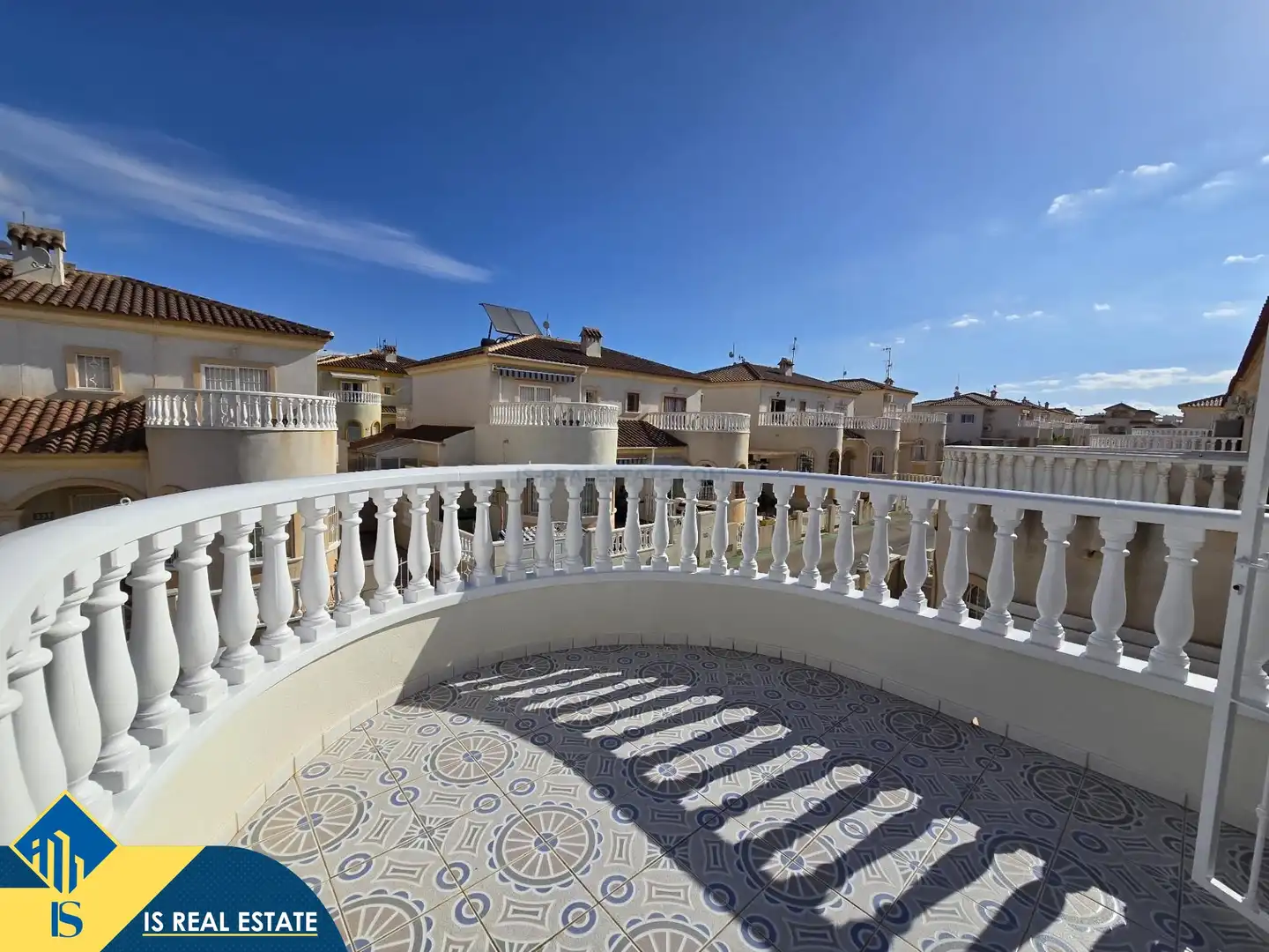 Vista exterior de Dúplex en venta en Torrevieja con Terraza y Amueblado