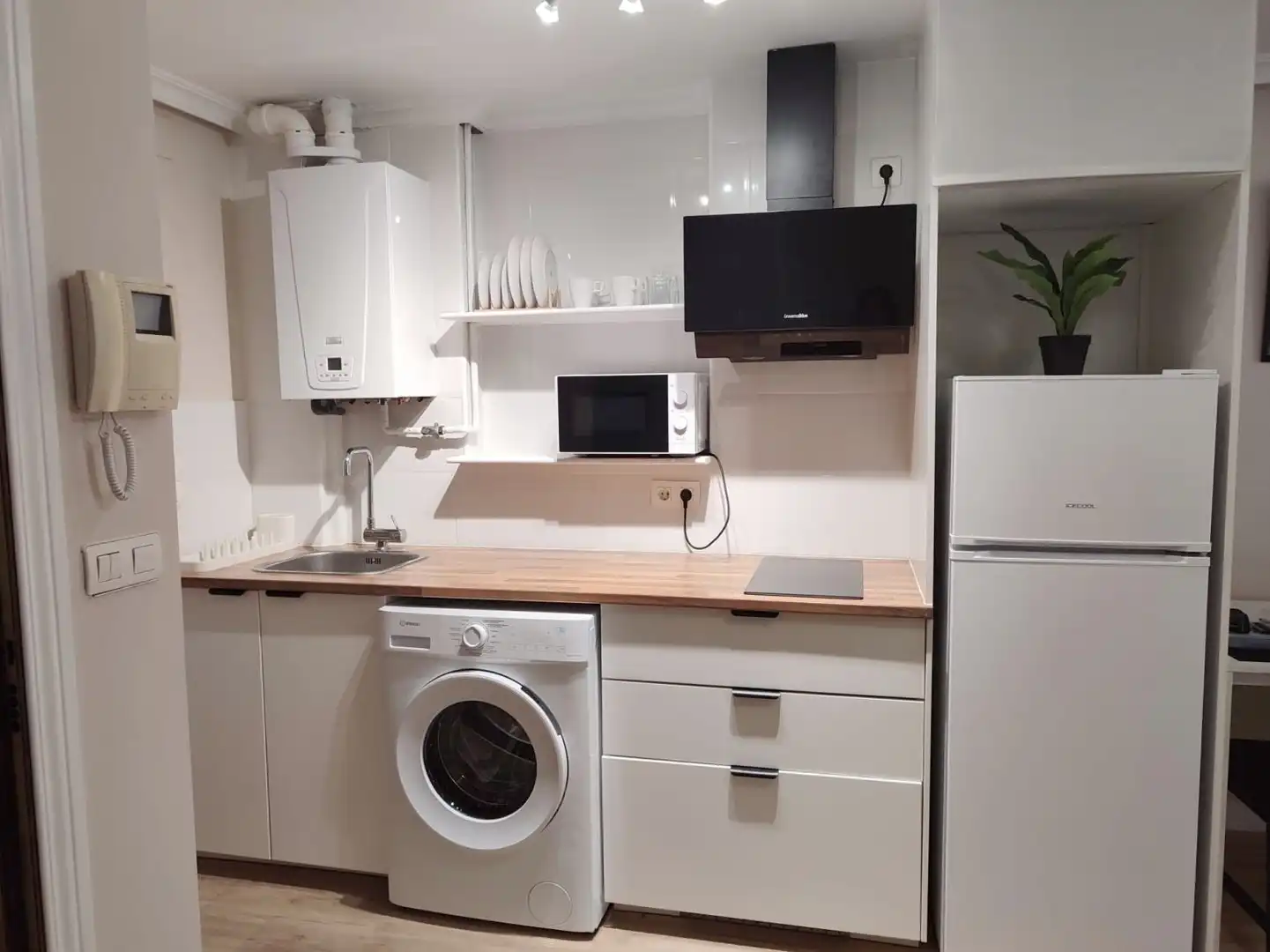 Kitchen of Flat for rent in Oviedo 