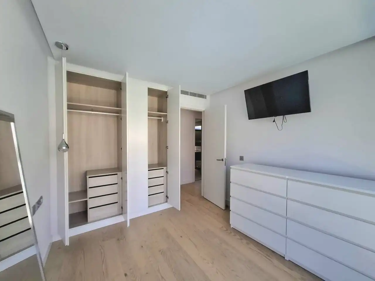 Habitación de Piso de alquiler en Madrid con Aire acondicionado, Calefacción y Parquet