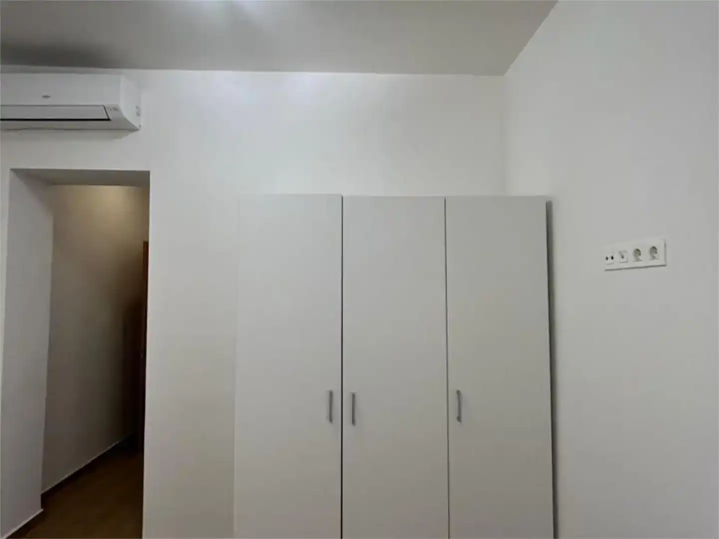 Bedroom of Flat for rent in Melilla  with Air Conditioner and Furnished