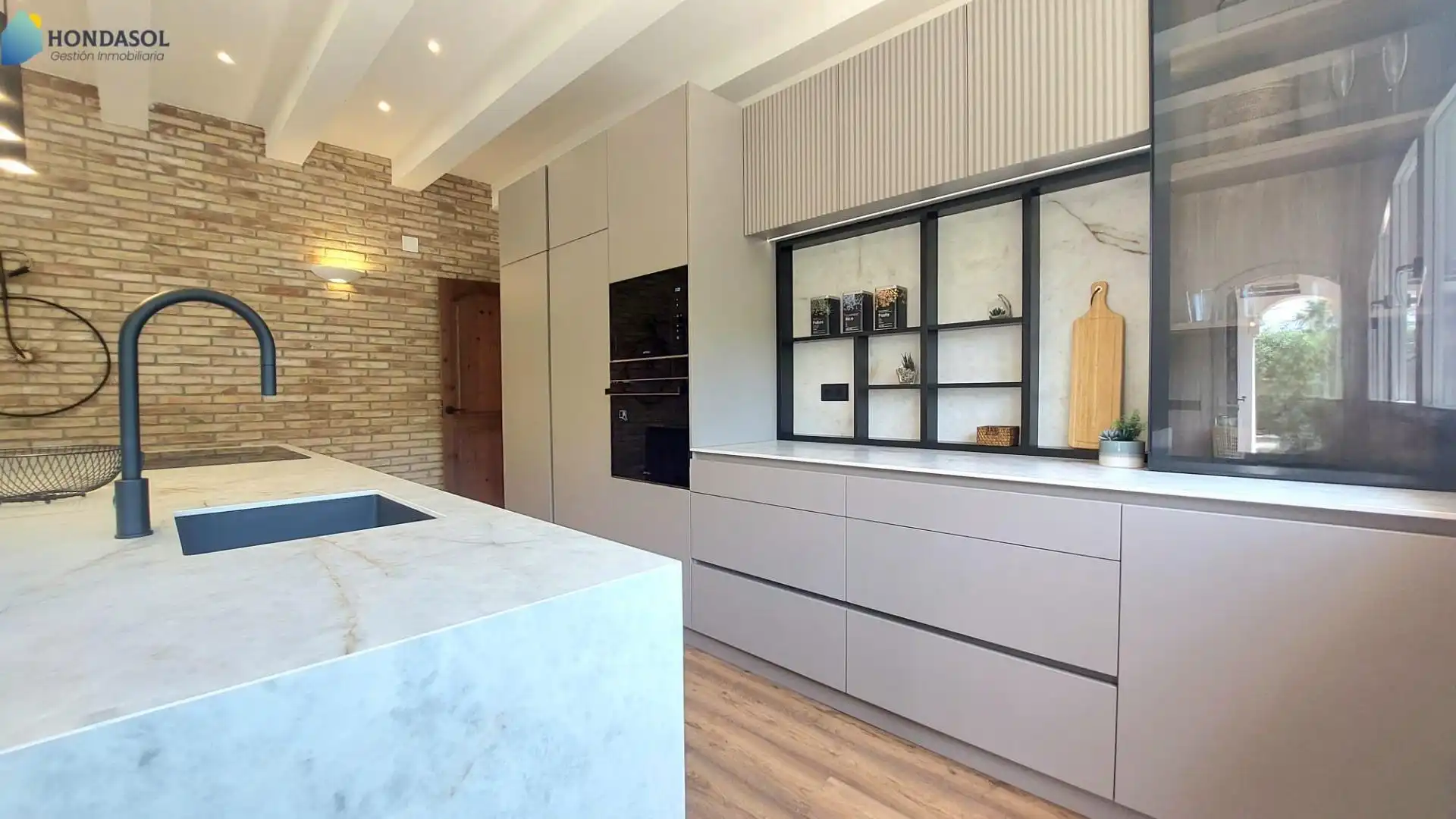 Cuina de Casa o xalet en venda en Cartagena amb Aire condicionat, Jardí privat i Terrassa
