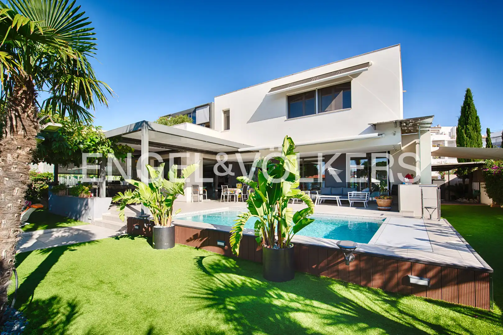 Haus mit Pool zum Verkauf in Carrer Port Joan