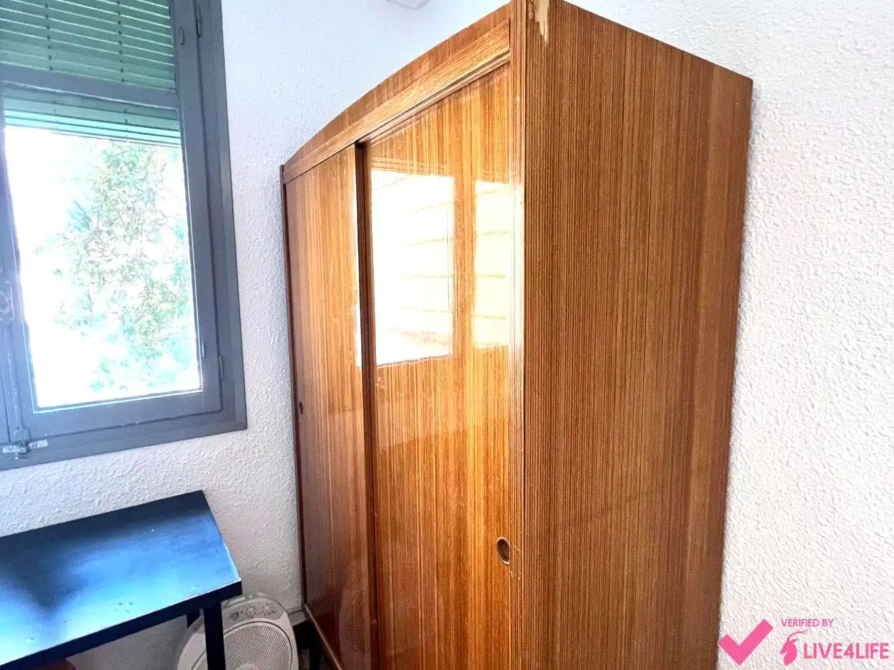 Habitación de Piso de alquiler en Valencia con Jardín privado y Amueblado