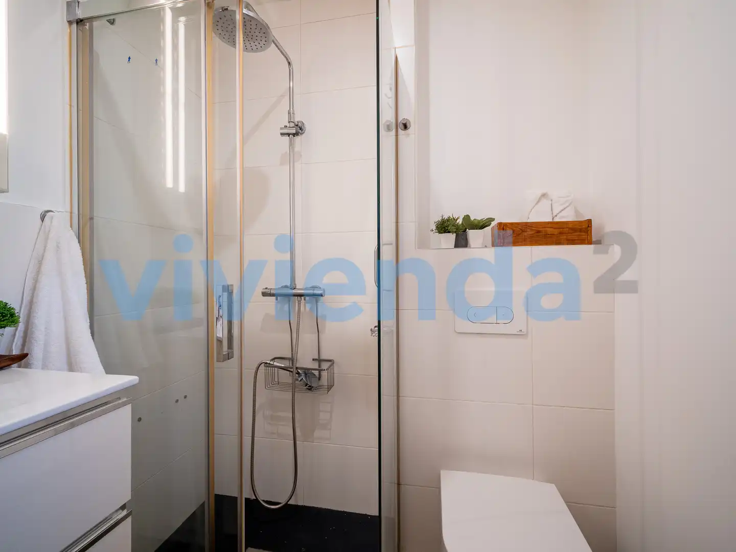 Badezimmer von Wohnung zum Verkauf in Madrid mit Klimaanlage, Heizung und Möbliert