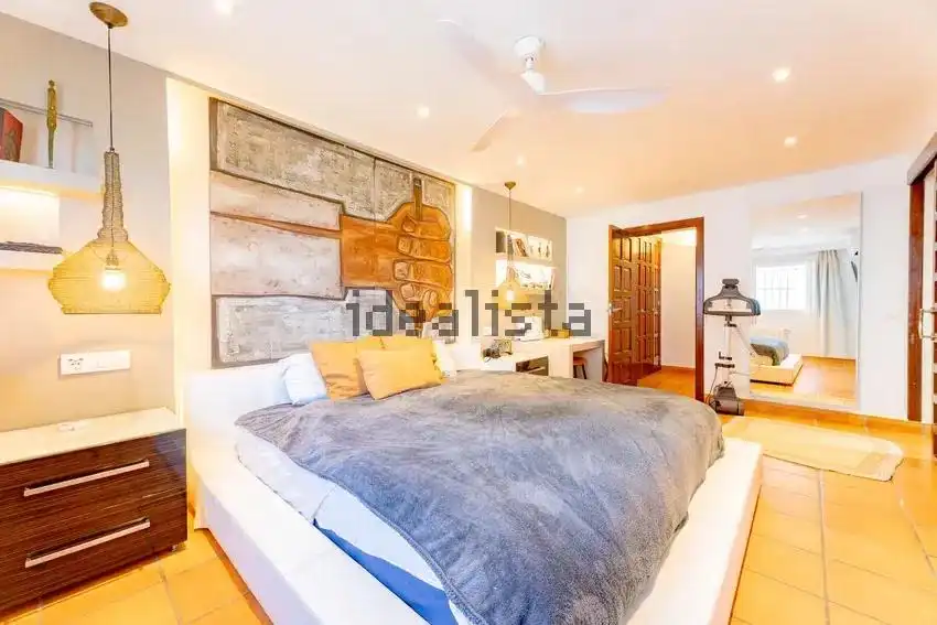 Habitación de Casa o chalet en venta en La Nucia con Aire acondicionado, Calefacción y Jardín privado