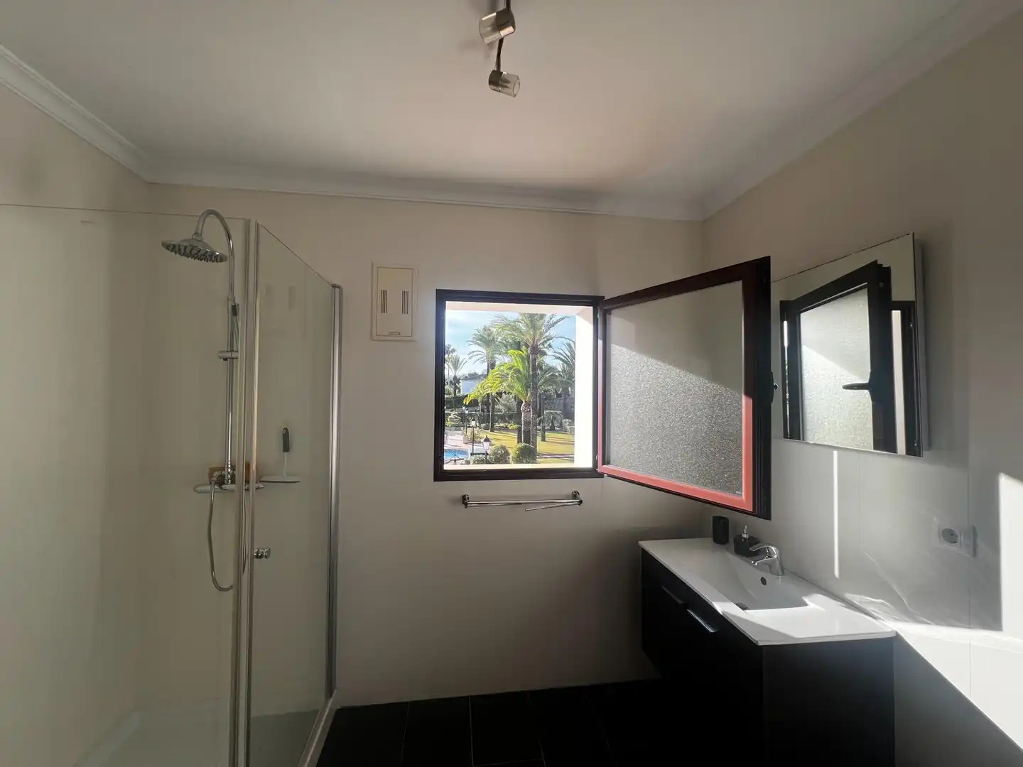 Bany de Casa o xalet en venda en Jávea / Xàbia amb Aire condicionat, Jardí privat i Terrassa