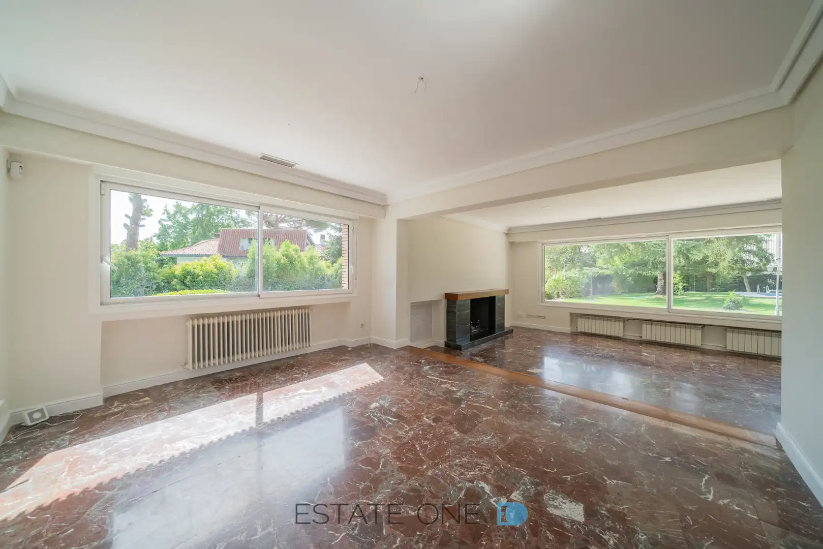 Vista exterior de Casa o chalet de alquiler en Madrid con Aire acondicionado, Calefacción y Jardín privado
