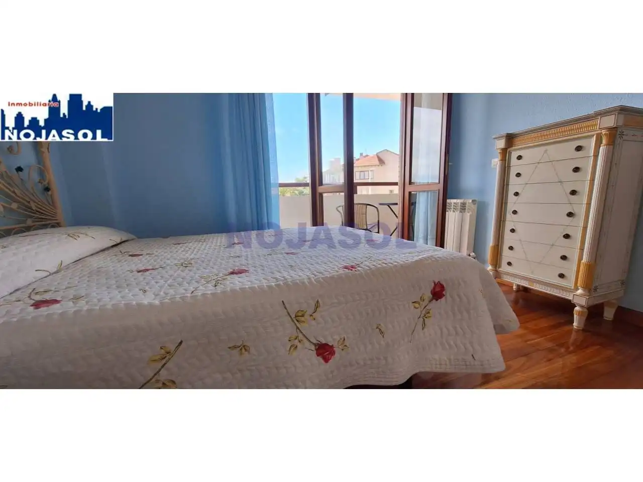 Habitación de Piso de alquiler en Noja con Terraza y Amueblado