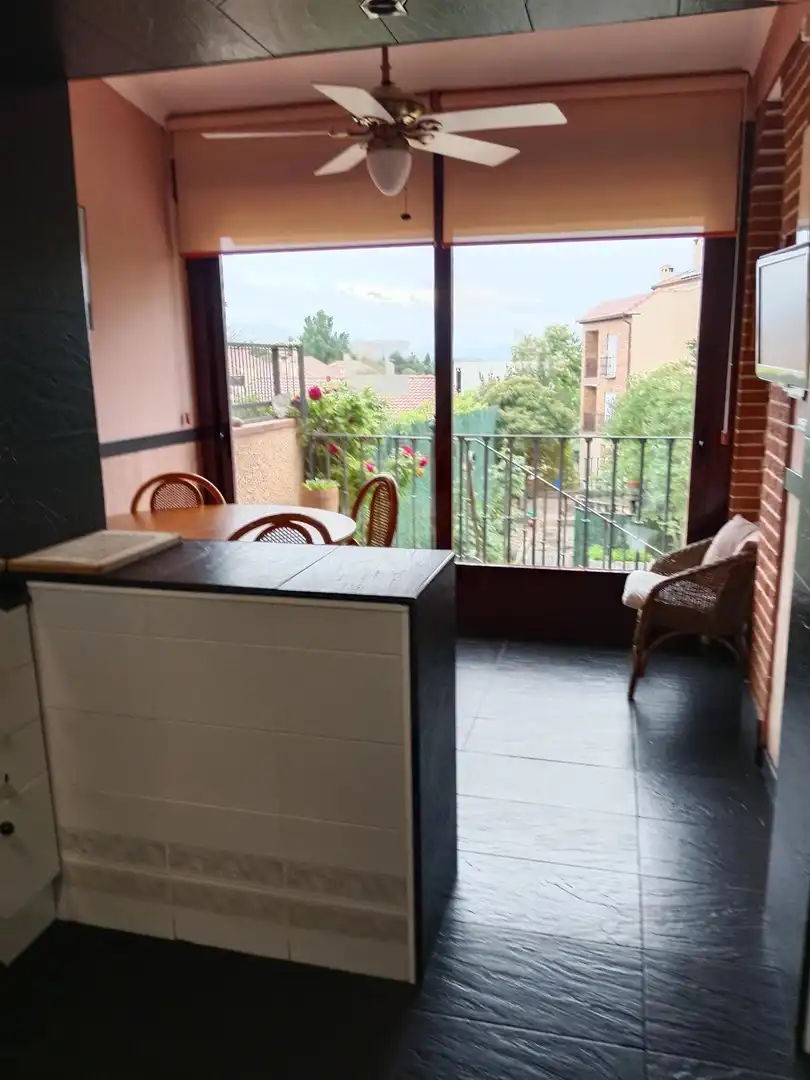 Terraza de Casa adosada en venta en La Lastrilla  con Aire acondicionado, Calefacción y Jardín privado