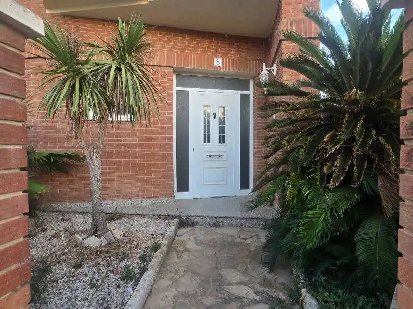 Haus oder Chalet zum Verkauf in Sant Jaume d'Enveja mit Klimaanlage, Terrasse und Balkon