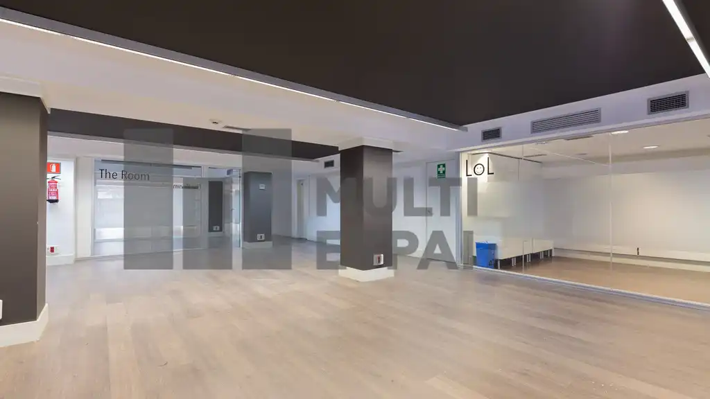 Office space with lift to rent in Carrer de Calàbria, imagen 13