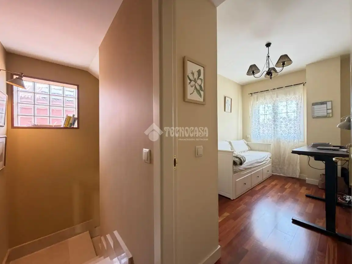 Detached homes for sale in San Agustín del Guadalix  with Air Conditioner, Heating and Private garden