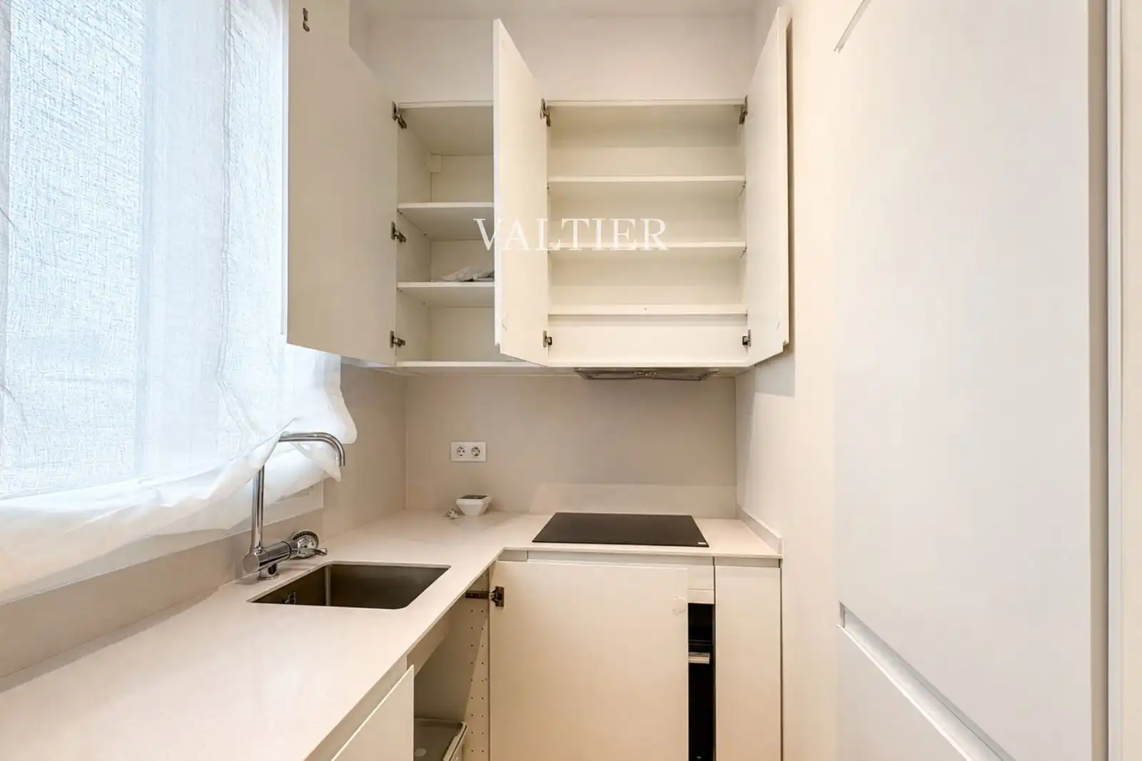 Cocina de Piso de alquiler en Madrid con Calefacción y Amueblado
